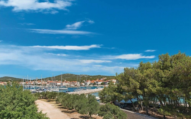 Awesome Home in Jezera With Wifi and 1 Bedrooms
