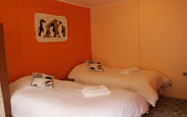 Hostal Baquedano