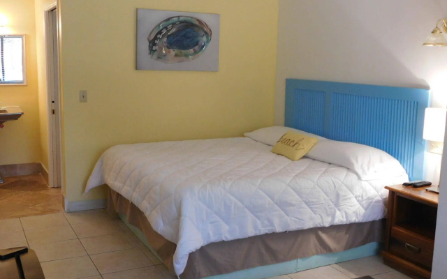 Nokomis Inn and Suites