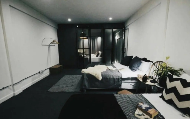 The Ombra Small House