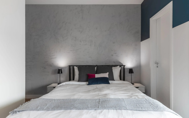 Apartamento Completo com Sacada e Vaga Vila Ol Mpia