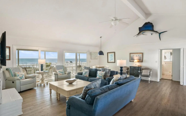 474 Tarpon Blvd