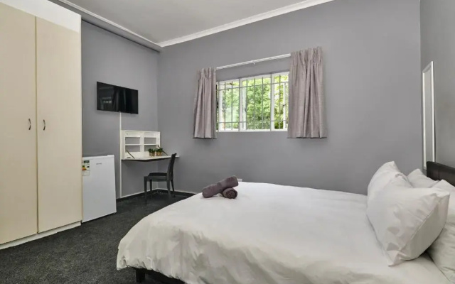 Inn & Out Sandton