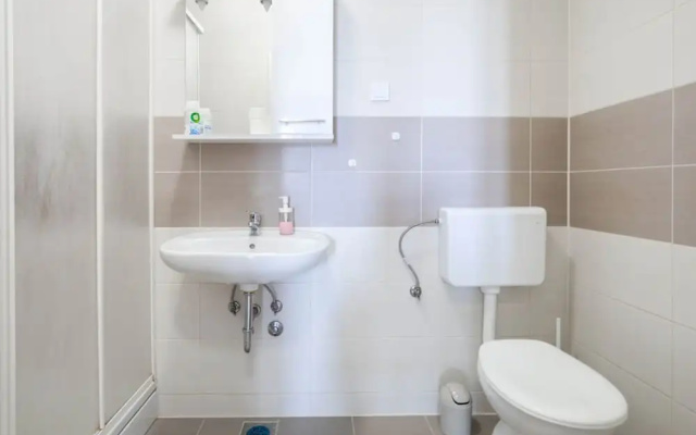 Scenic Apartment in Novalja near Trg Loža & Zrče Beach