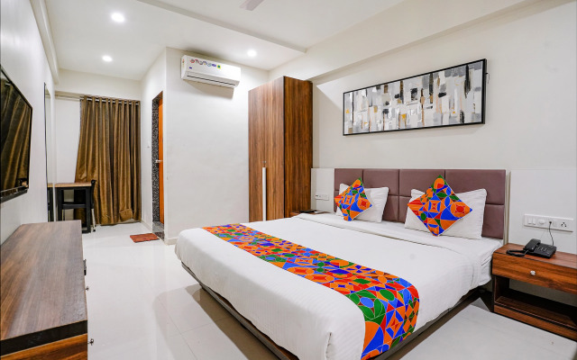 Fabhotel La Victoria