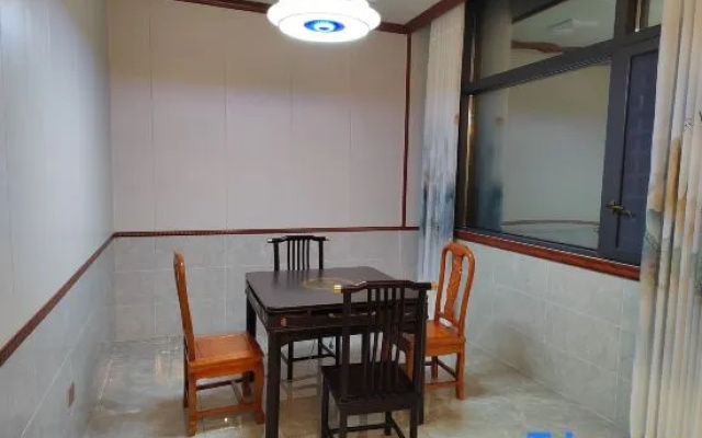 Yizhang Xinsheng Hot Spring Hotel