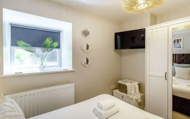 Queen Anne Suite
