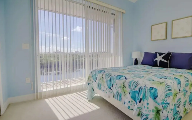 573 Little Harbor