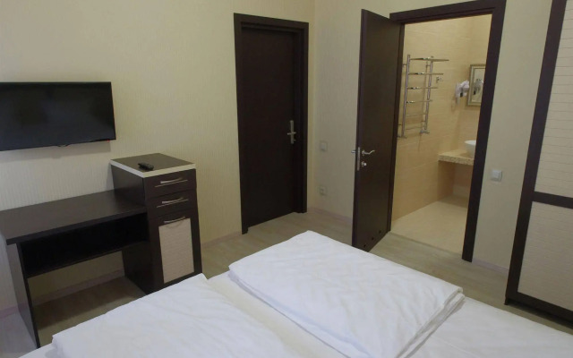 New Life Luxury Hostel