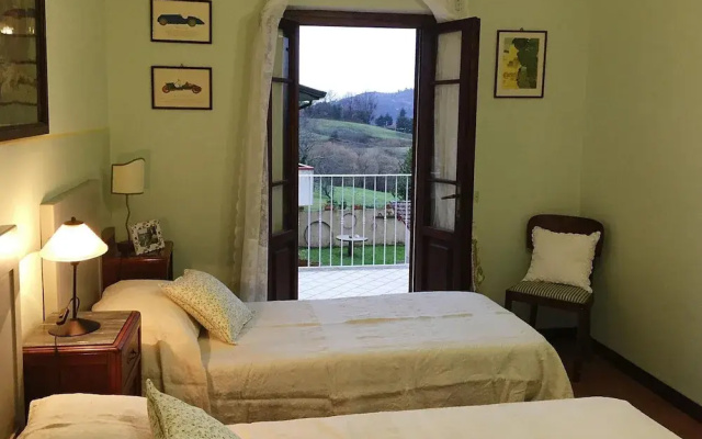 Villa in Camaiore With Panoramic Mountain Views