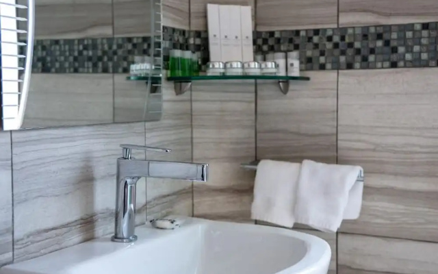 Porterfield Suites