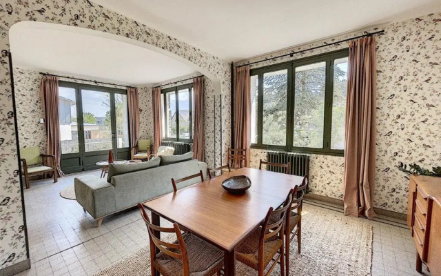 Maison Jullouville, 7 pièces, 10 personnes - FR-1-361-375