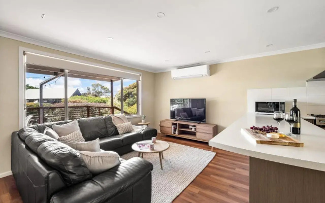 Eagle Bay Beach House
