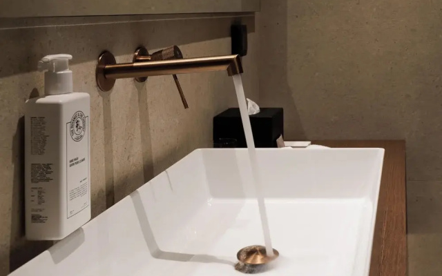 Blanco Athens Aparthotel