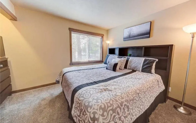 White Elm Lane 21