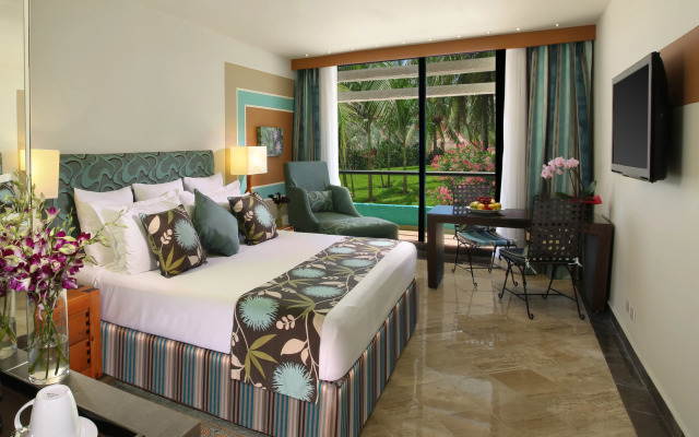 The Pyramid Cancun By Oasis - All Inclusive