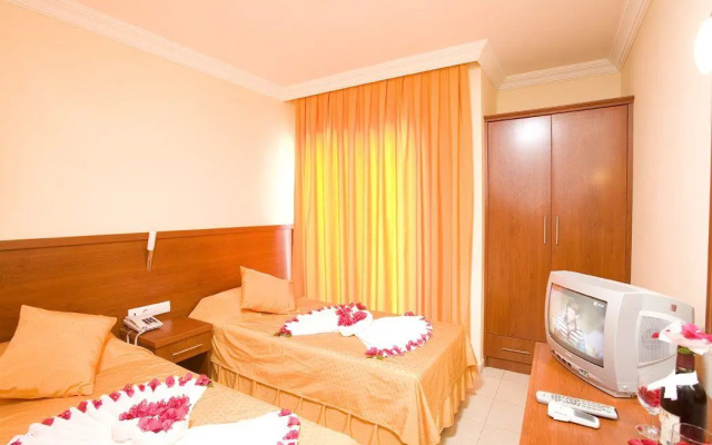 Selenium Hotel