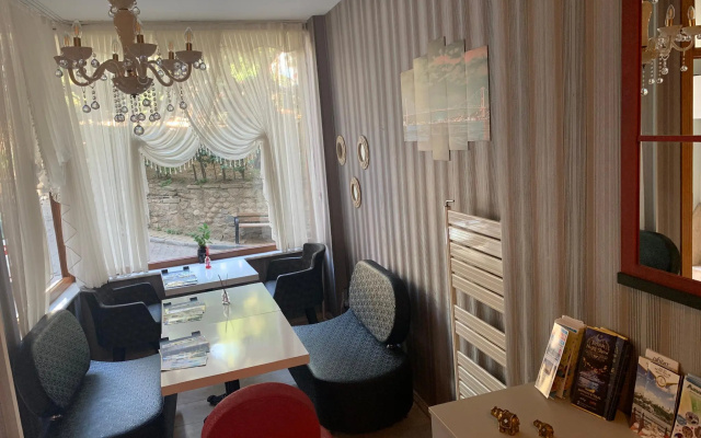 Omar Sultan Park Suites