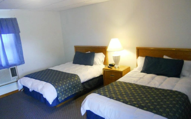 Travelier Motel