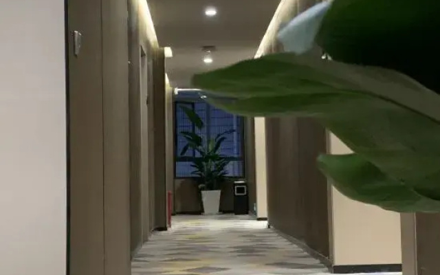 Mianzhu Jifeng Hotel
