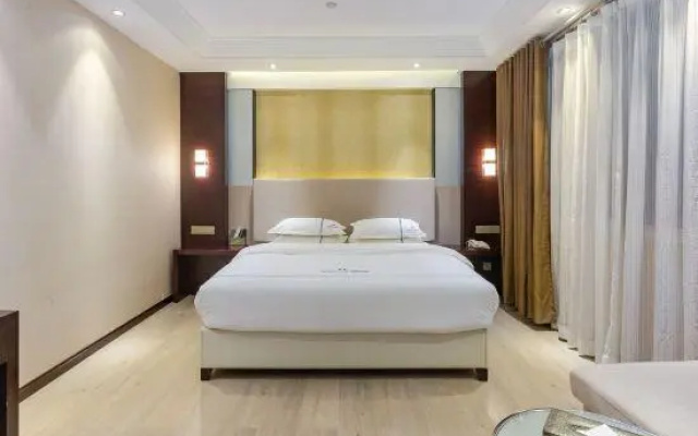 Qibo Hotel