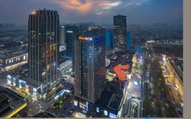 JoyfulHome Residence (Foshan Midea Headquarters, Beijiao Park Metro Station Branch)
