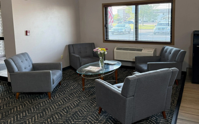AmericInn by Wyndham Sioux Falls