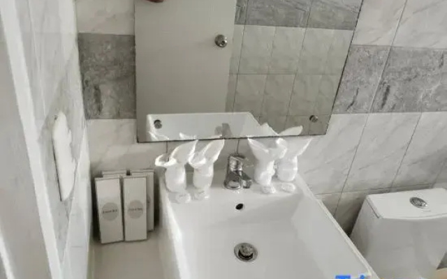 Alona Garden Suites