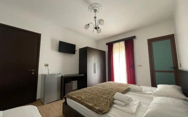 Centre Hotel