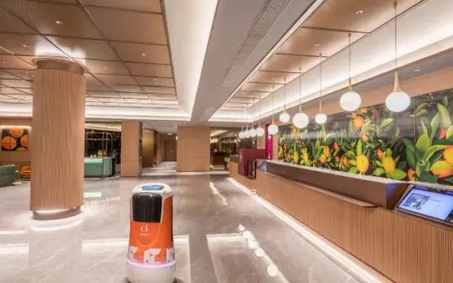Orange Hotel (Nanjing Baijiahu Branch)