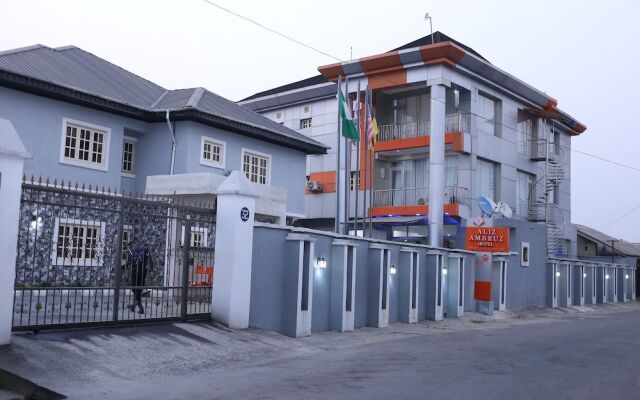 Отель Aliz Ambruz Hotel Нигерия, Уйо - отзывы, цены и фото номеров - забронировать отель Aliz Ambruz Hotel онлайн вид на фасад