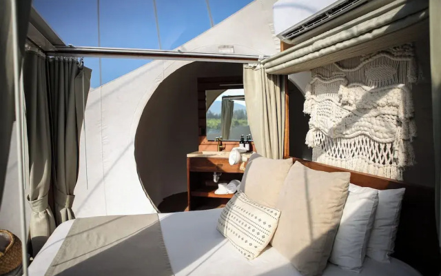 Campera Hotel Burbuja VDG
