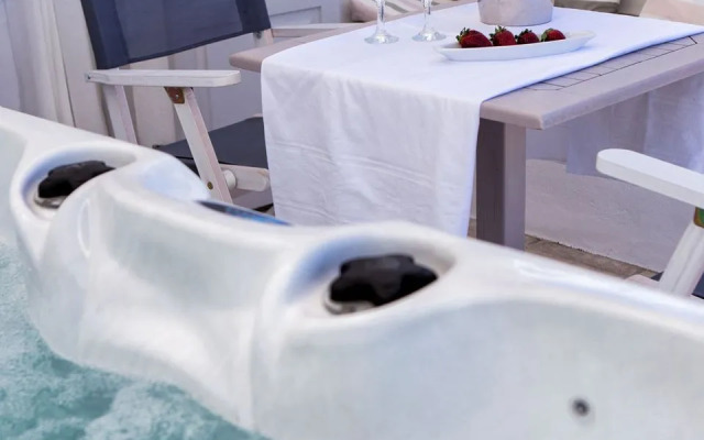 Yades Suites - Apartments & SPA