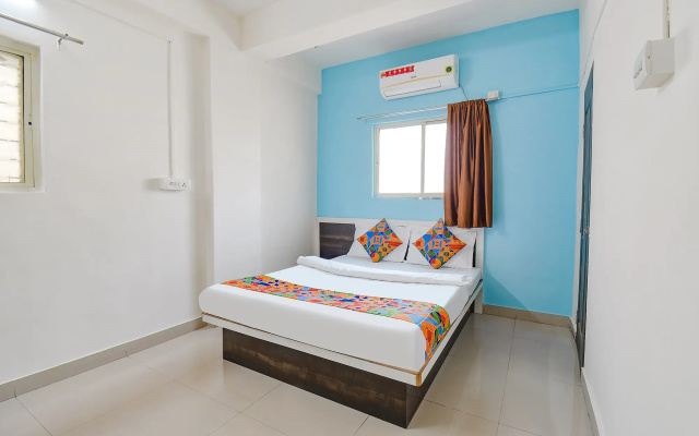 FabExpress Diamond Inn