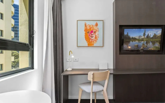 Bright Studio Stay in Central Parramatta
