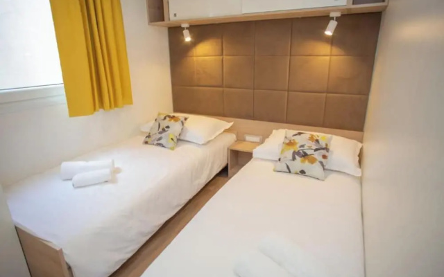 Lastura Mobile Homes