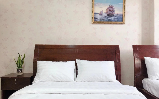 Hoan Hy Hotel
