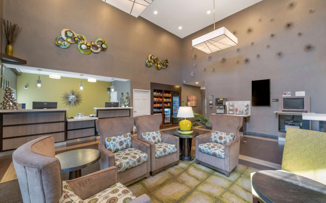 Best Western Hilliard Inn & Suites