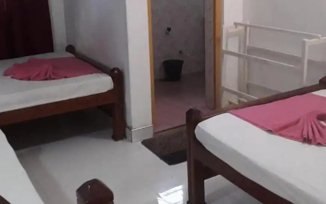 Dilshan Guest House