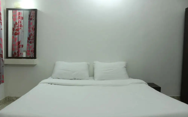 OYO 9379 Home 1 BHK Near Candolim Beach