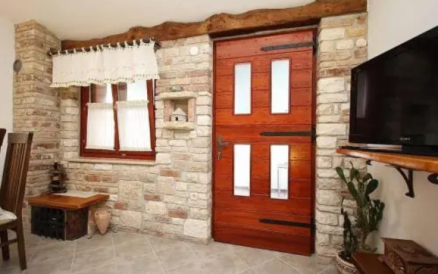 Apartments Pifar