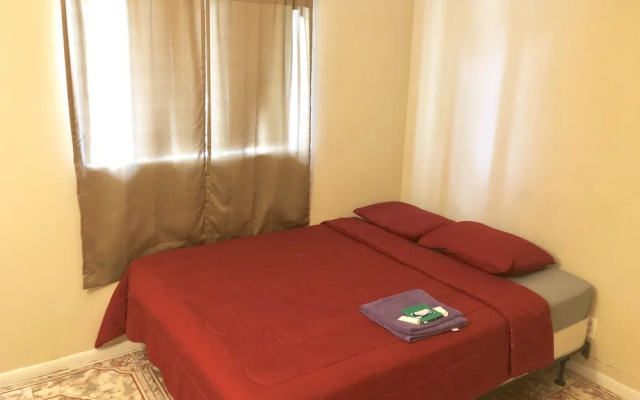 Lauderdale Lakes Getaway