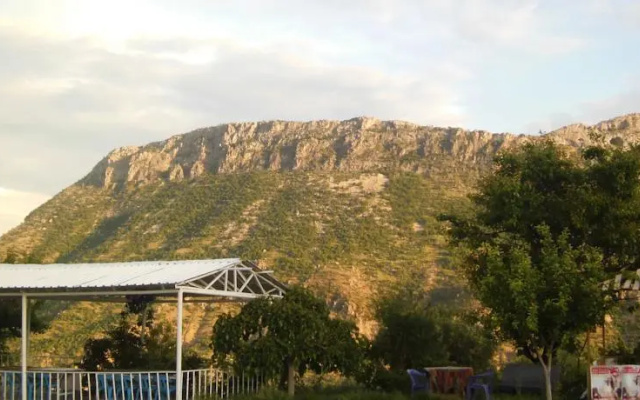 Karadut Pension Nemrut
