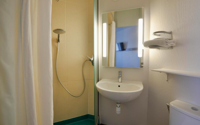 B&B HOTEL Bourges (1)