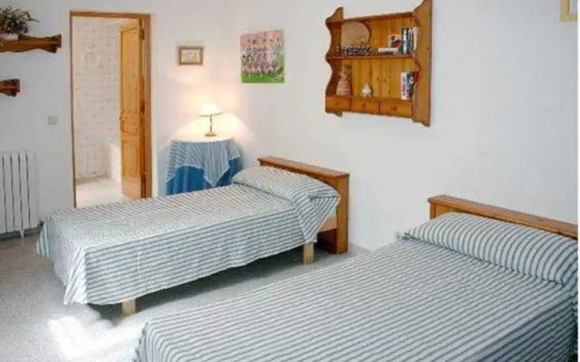 Villa 81