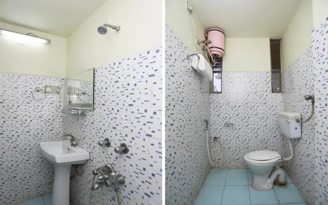Hotel Aquatic Palace by OYO