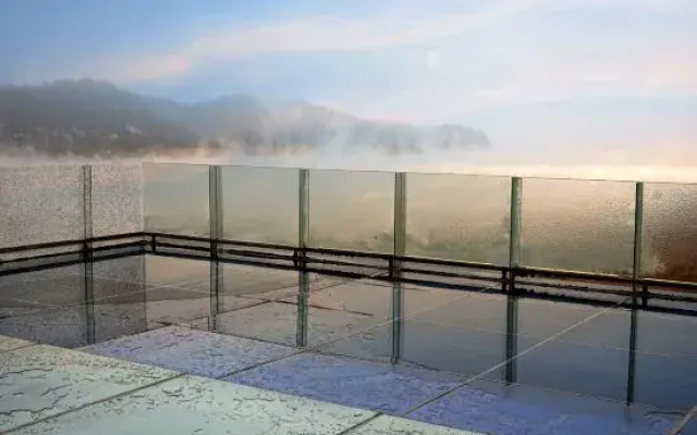 Just Life Inn (Zixing Dongjiang Lake Bailang Scenic Spot)