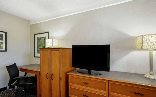 La Quinta Inn by Wyndham Tucson East