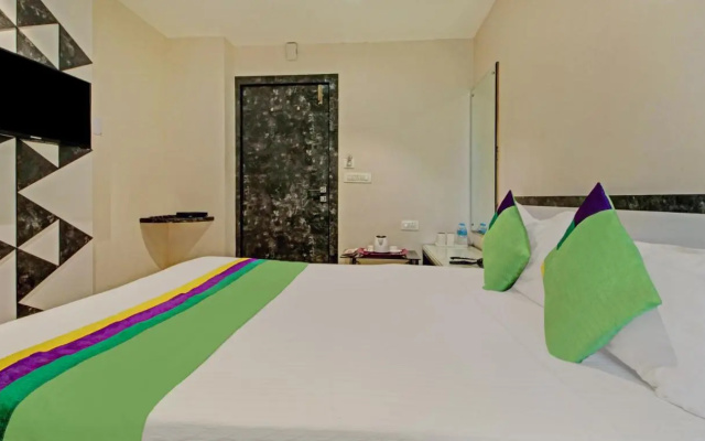 Treebo Glassotel Near Ruby Hospital