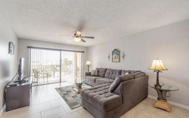 203 Beach Place Condos